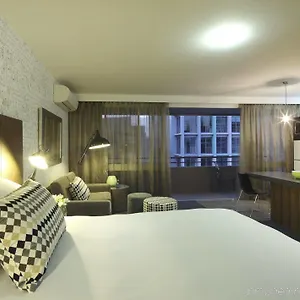 Punthill Spring Hill Апарт-отель
